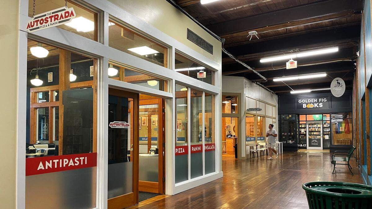 Chef Andrew Moore has opened Autostrada and the adjacent Autostrada Gelato & Coffee at Carr Mill Mall, located in downtown Carrboro. A grand opening is planned Sept. 6-7, 2025.