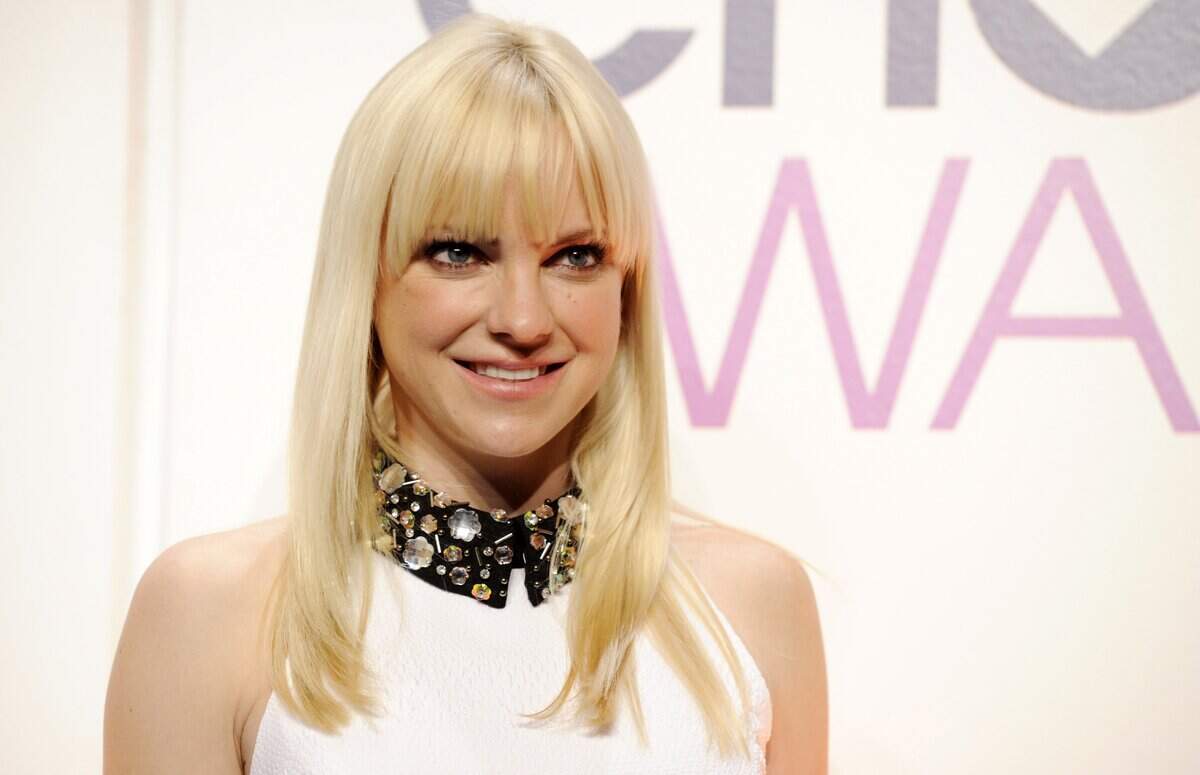 Actress Anna Faris, star of CBS’ ”Mom,” has a podcast, “Anna Faris is Unqualified.”
