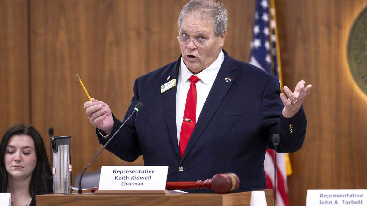 Rep. Keith Kidwell presides over the House Committee on Government Efficiency meeting on Sept. 23, 2025, at the Legislative Office Building in Raleigh, N.C.