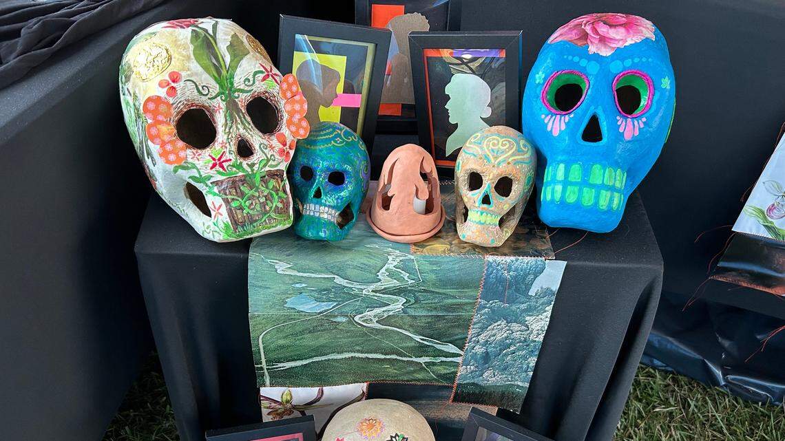 Students pay tribute to Helene’s missing and lost with an ofrenda at Raleigh cemetery