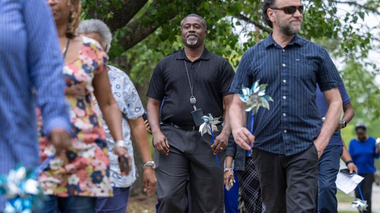 Look up salaries of North Carolina state government workers