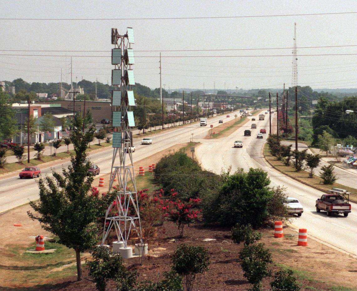 The Light + Time Tower in its early days on Capital Boulevard.