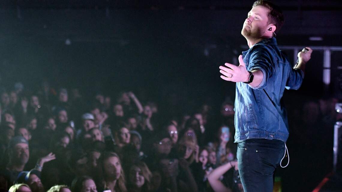 Scotty McCreery nabs his second No. 1 country hit with love song to his wife