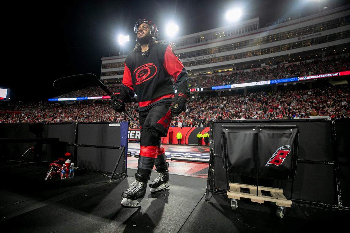 Carolina Hurricanes Jalen Chatfield (5) enters the ice for the second period of play against the Washington Capitals during the Stadium Series game on Saturday, February 18, 2022 at Carter-Finley Stadium in Raleigh, N.C.