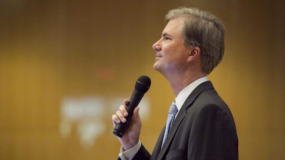 Then UNC Chancellor Holden Thorp addressed a faculty meeting in 2012. He resigned as chancellor the next year.