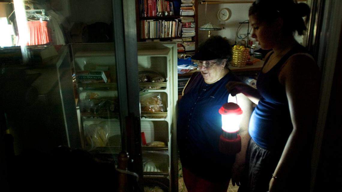 Here’s what to toss from your fridge or freezer (& when) after a power outage
