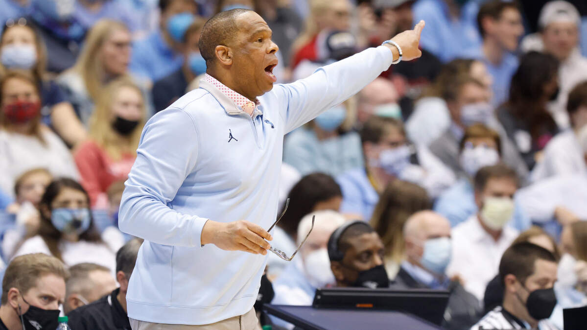 North Carolina head coach Hubert Davis yells instructions to his team during UNC’s 100-80 victory over N.C. State at the Smith Center in Chapel Hill, N.C., Saturday, Jan. 29, 2022.