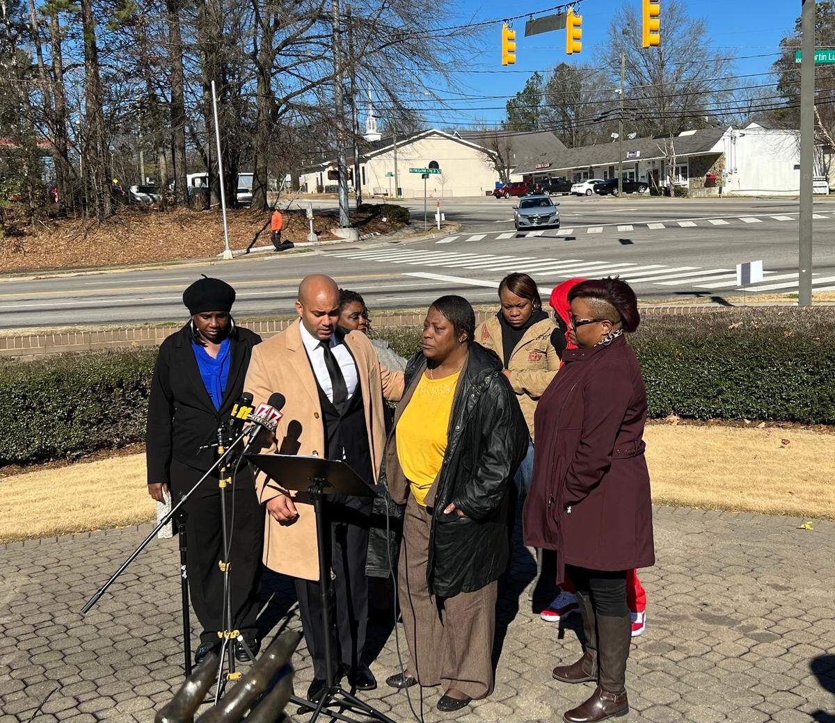 After the release of a 5-day report from Raleigh Police that shed more light on what led to the death of Darryl Williams, 32, on Jan. 17, the victim’s family and supporters met at the Martin Luther King Jr. Memorial Gardens to demand justice. Williams was tased by Raleigh officers during a “proactive patrol.”