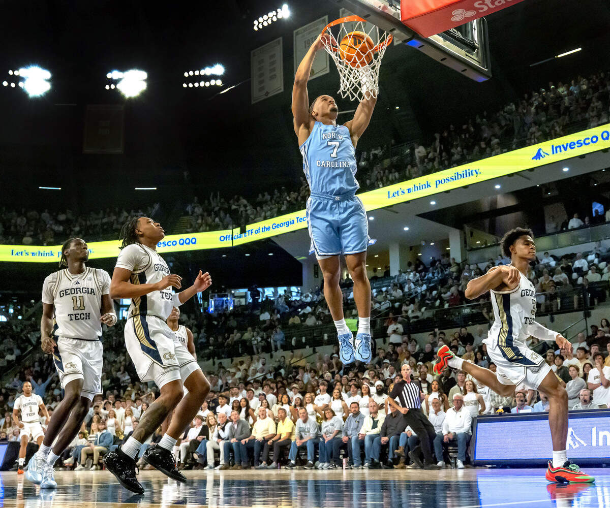 North Carolina guard Seth Trimble (7) breaks to the basket for a dunk on a fast break in the second half against Georgia Tech on Saturday, January 31, 2026 at McCamish Pavillon in Atlanta Ga. Trimble had 18 points in the 91-75 victory.
