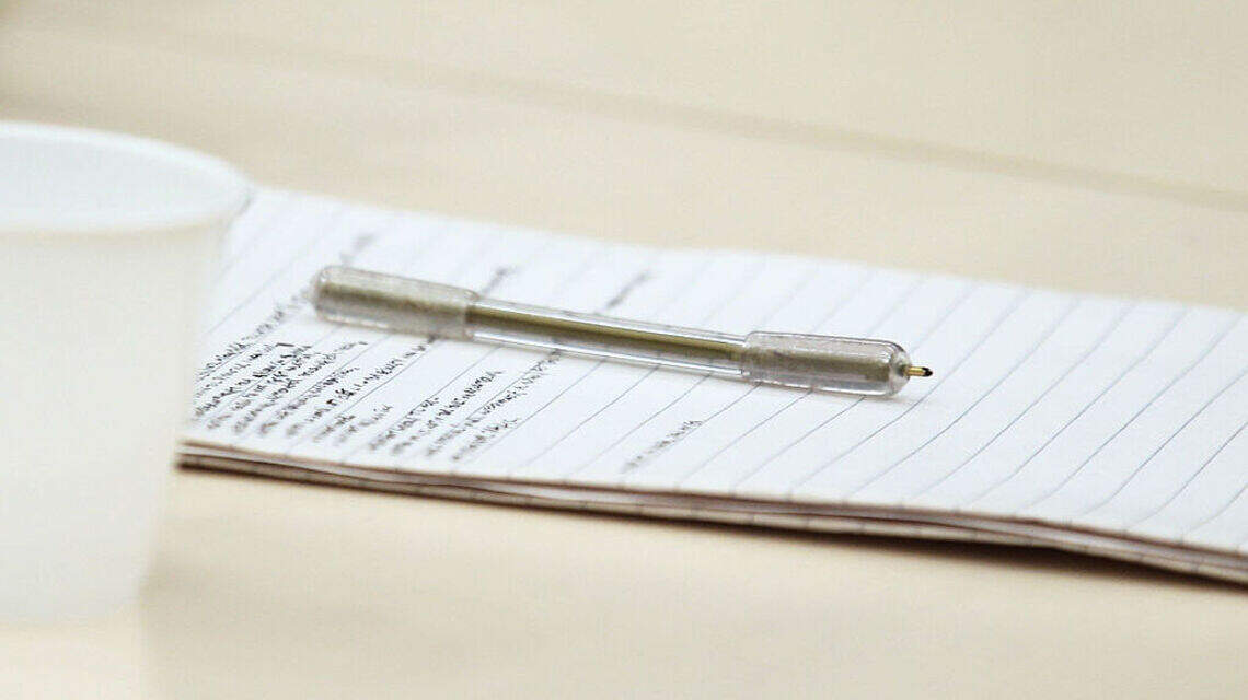 Inside the Neuroscience of Hand-Writing: Why Pen and Paper Beat AI Tools for Deeper Focus and Memory