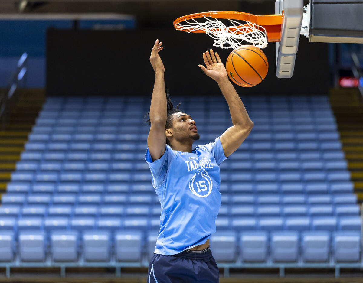 North Carolina forward Jarin Stevenson (15) dunks during practice on Thursday, October 9. 2025 at the Smith Center in Chapel Hill, N.