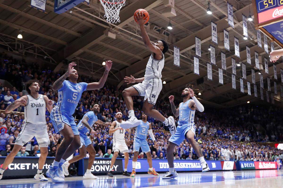 Duke’s Jeremy Roach (3) scores with 23 seconds left in the game to put Duke up 61-57 during Duke’s 63-57 victory over UNC at Cameron Indoor Stadium in Durham, N.C., Saturday, Feb. 4, 2023.