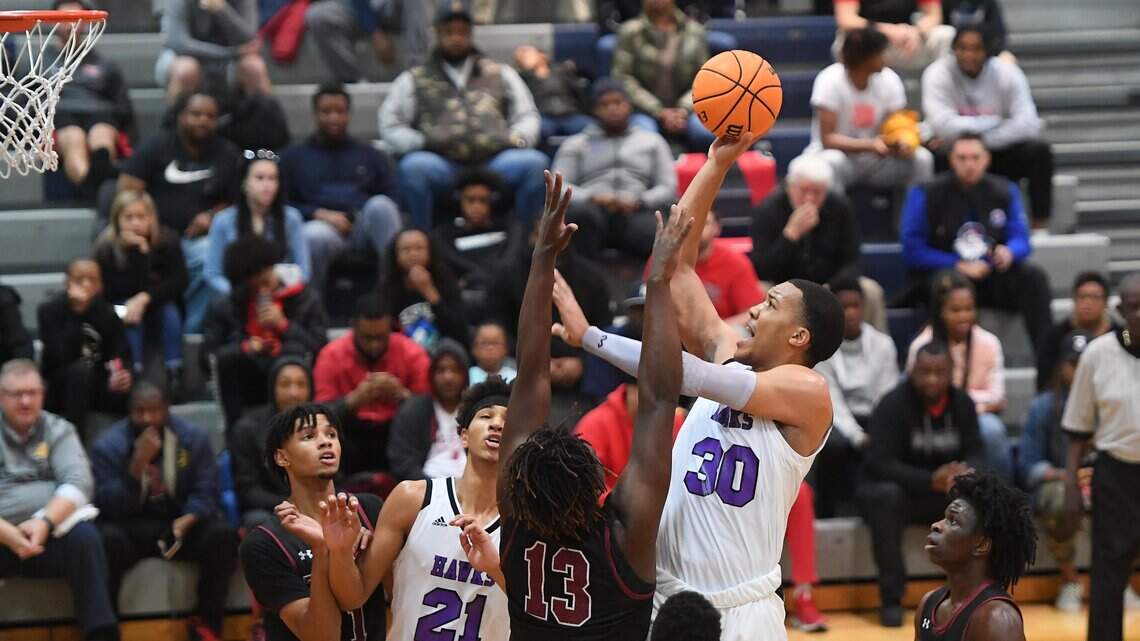 Friday’s high school basketball scores, stars in the Triangle