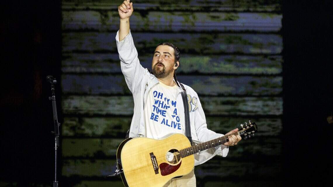 Noah Kahan’s Raleigh concert brought hot local merch collabs & traffic challenges
