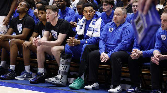 Duke basketball injury updates for Caleb Foster, Pat Ngongba | Durham  Herald Sun