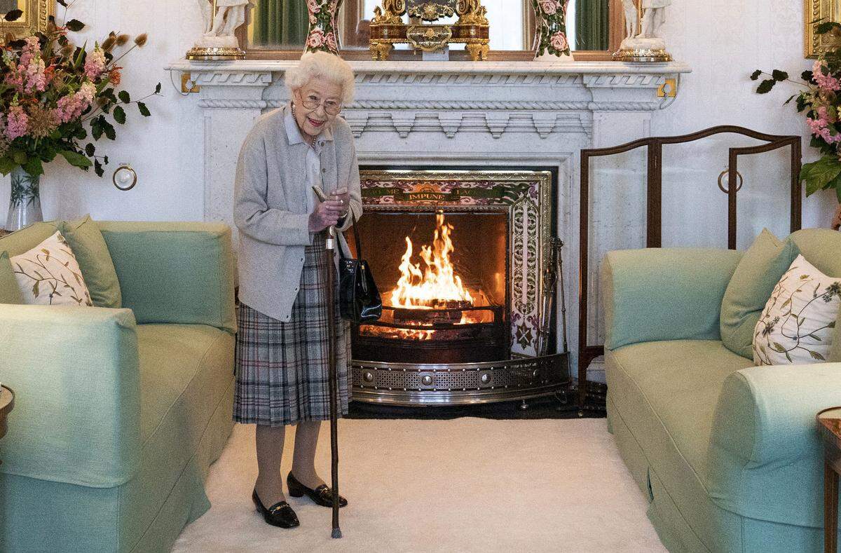 Britain’s Queen Elizabeth II waits in the Drawing Room before receiving Liz Truss for an audience at Balmoral, in Scotland, Tuesday, Sept. 6, 2022, where Truss was invited to become Prime Minister and form a new government.