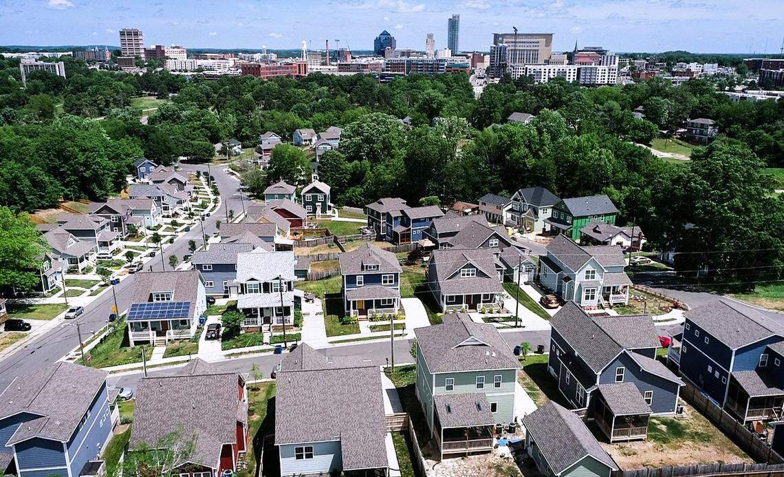 The median market value of houses in Durham County continues to accelerate at a rapid pace with the resurgence in downtown and the proximity to the Research Triangle Park, only minutes away.