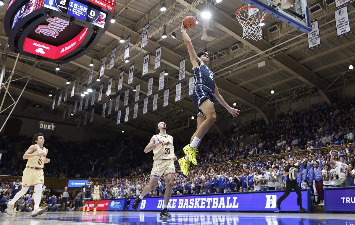 Duke’s Cameron Boozer (12) goes in slam in two during the first half of Duke’s game against Boston College at Cameron Indoor Stadium in Durham, N.C., Tuesday, Feb. 3, 2026.