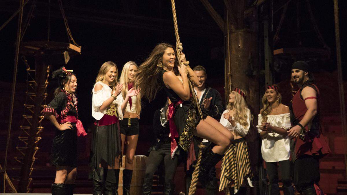 Caelynn Miller-Keyes, the 2018 Miss North Carolina USA, swings on a rope during a pirate adventure group date on the Jan. 21 episode of “The Bachelor.”