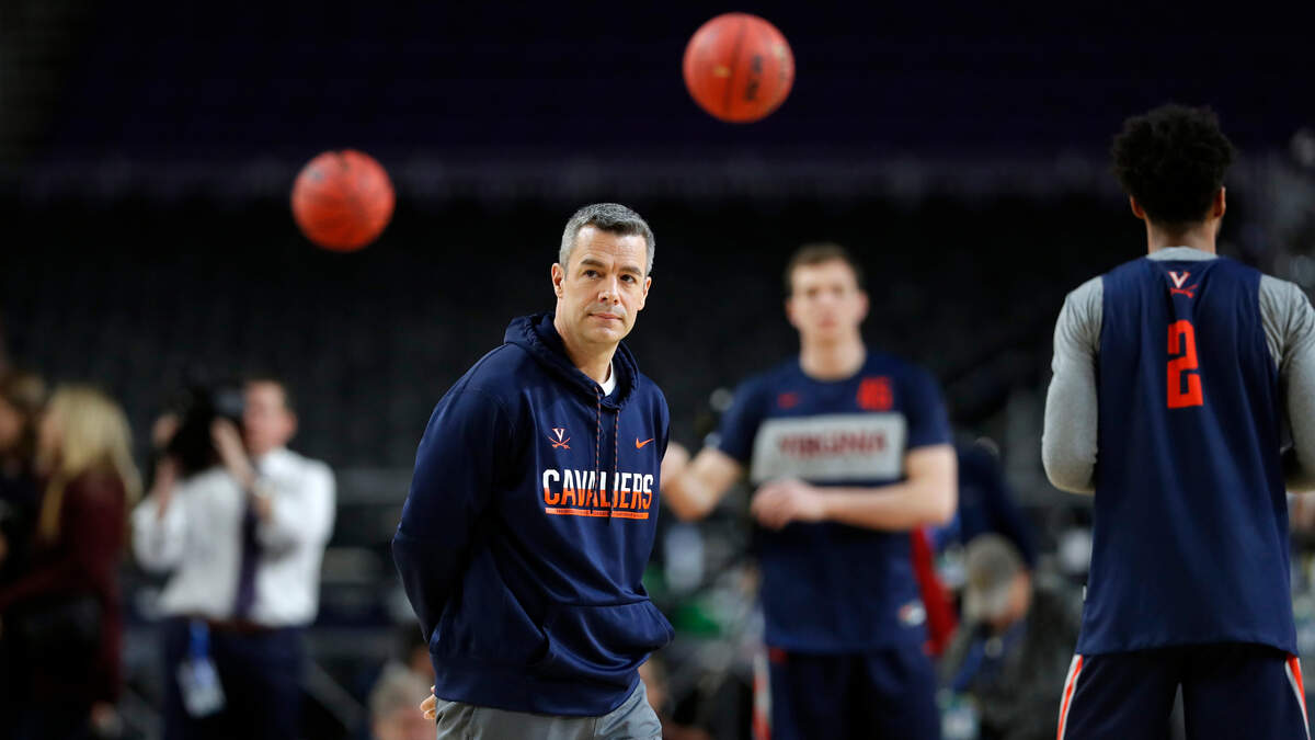 Virginia head coach Tony Bennett watches his team during a practice session for the semifinals of the Final Four NCAA college basketball tournament, Friday, April 5, 2019, in Minneapolis. (AP Photo/Charlie Neibergall)