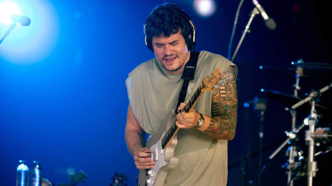 Bozeman locals flocked to Cooper Park in hopes of seeing John Mayer perform.