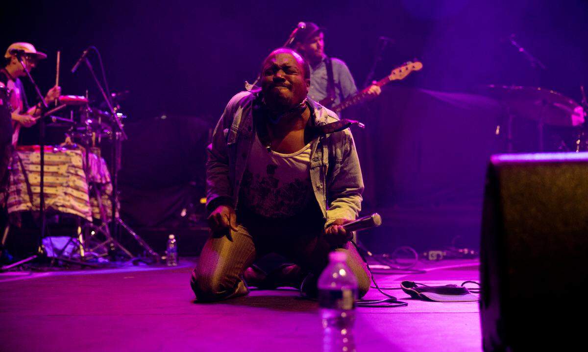 Durand Jones performs Saturday night, Oct. 7, 2023 supporting Band Together’s Mighty Giveback.