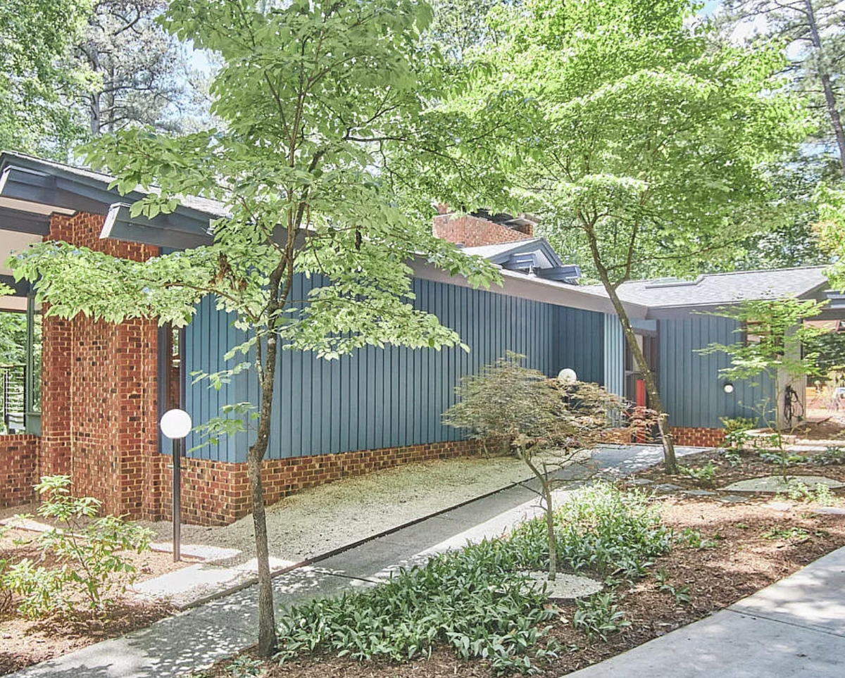 2312 Honeysuckle Court in Chapel Hill