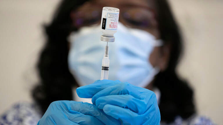 NC is one of 27 states with ‘very high’ COVID activity, CDC says. Time for new vaccine?