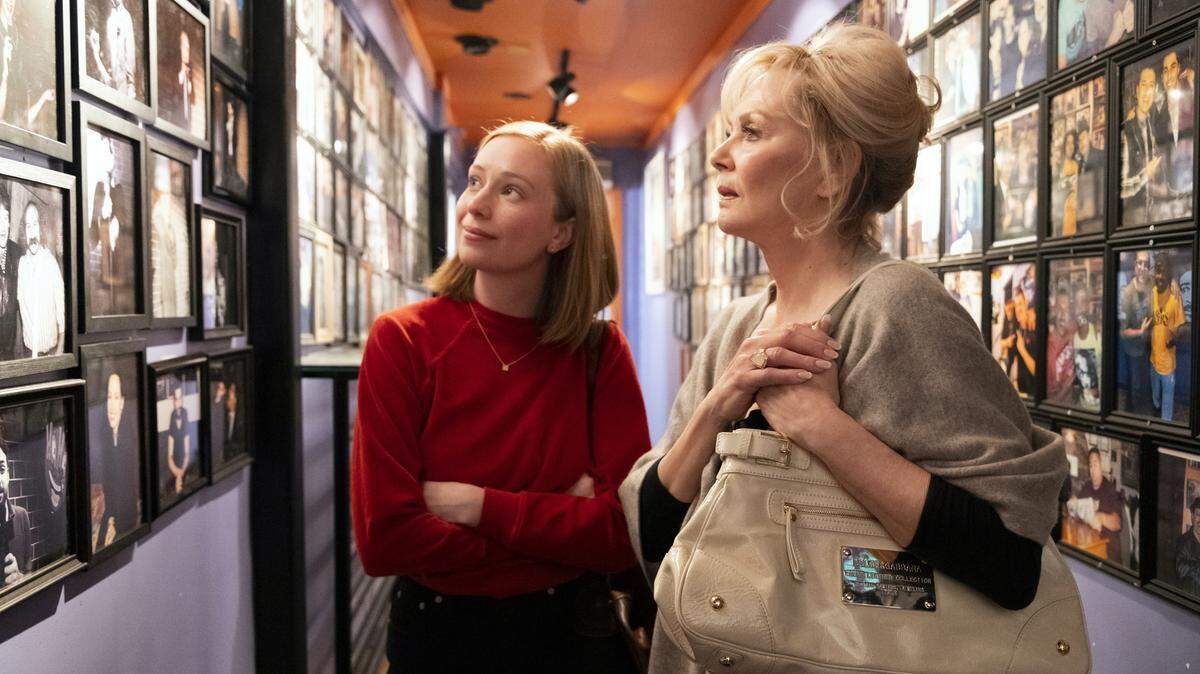 Hannah Einbinder, left, and Jean Smart, in the HBO Max original series “Hacks.”