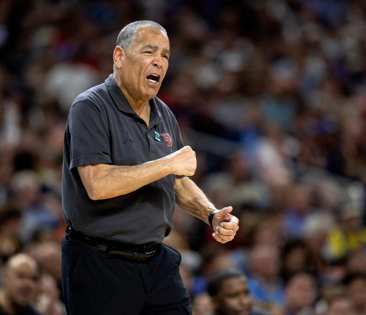 Houston coach Kelvin Sampson works to inspire his players after Duke opened an eight point lead in the first half on Saturday, April 5, 2025 during the NCAA national semi final game at the Alamodome in San Antonio, TX.
