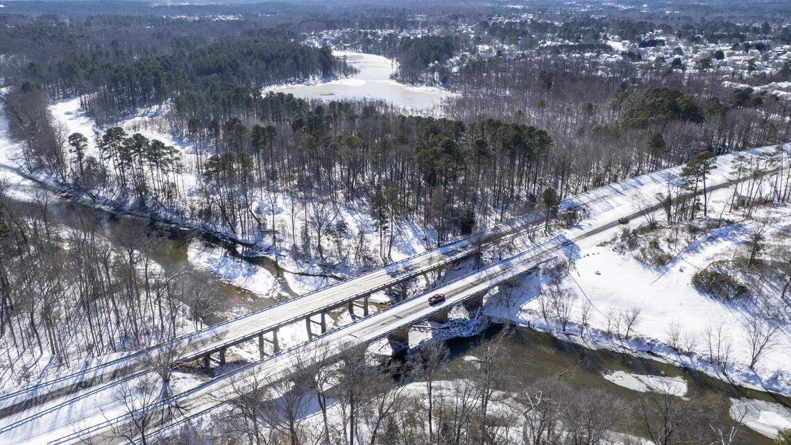 Winter storm blankets NC roads from coast to mountains. People urged to stay home.