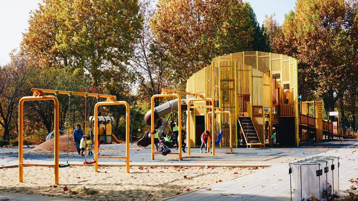 A new national poll shows parents had conflicting answers on what they believe about childhood independence and what they practice.
