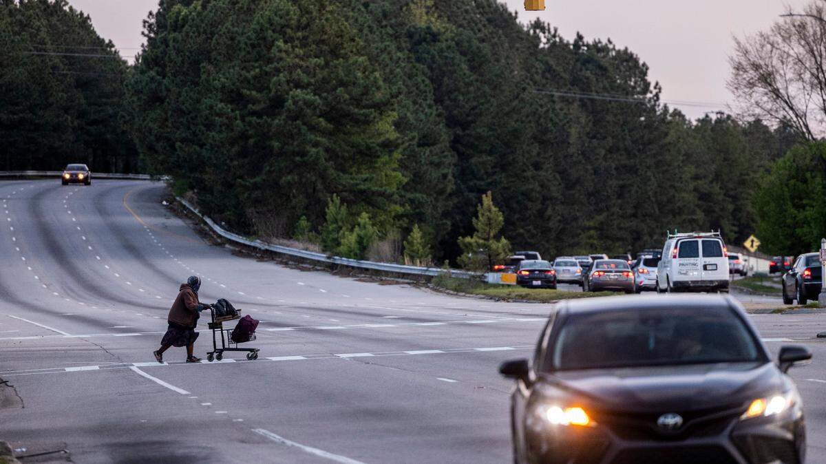 Do pedestrians always have the right of way? Here’s what NC state law says