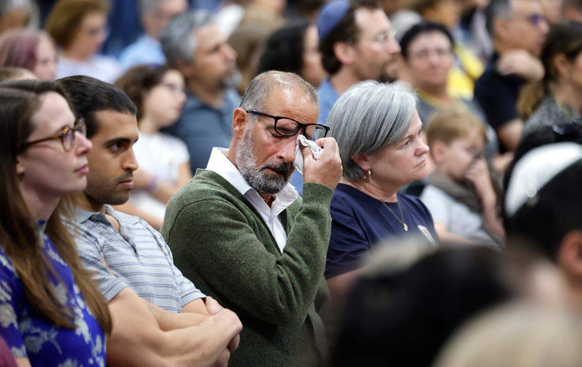 Attendees listen during an October 7th Commemoration presented by the Jewish Federation of Greater Raleigh Monday, Oct. 7, 2024. Over 500 people gathered to commemorate the one year anniversary of the attack on Israel by Hamas.