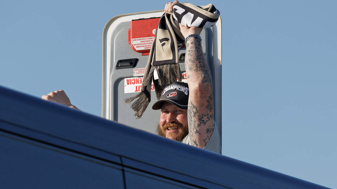 Carolina Hurricanes touch down as champs to jubilant homecoming in the Triangle