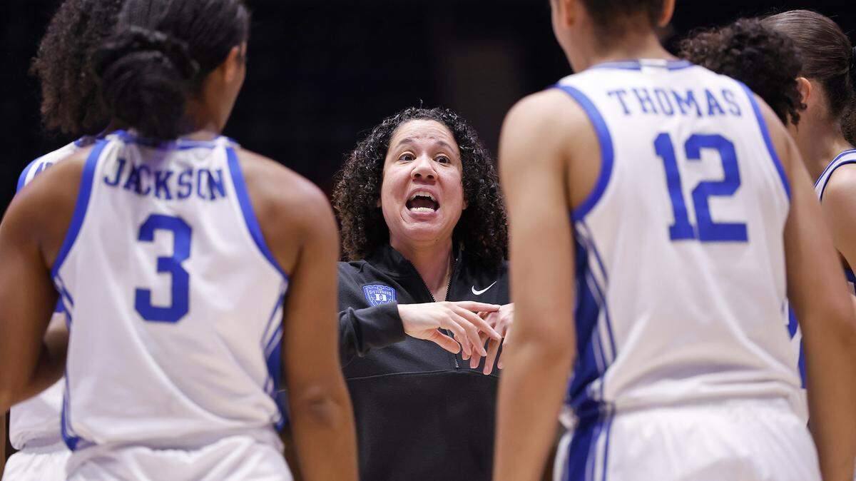 Duke head coach Kara Lawson speaks with her team during the second half of the Blue Devils’ 83-65 win over N.C. State on Thursday, Feb. 19, 2026, at Cameron Indoor Stadium in Durham, N.C.