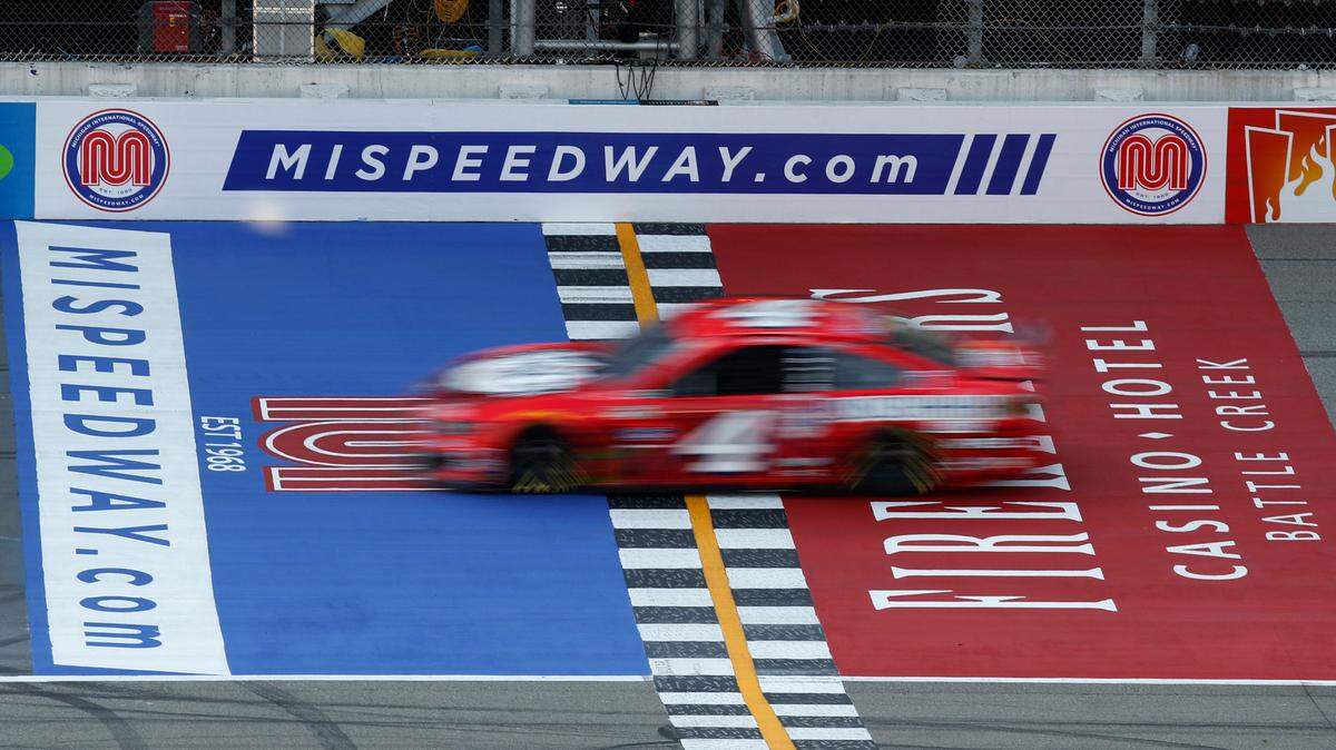 Kevin Harvick drives during the NASCAR Cup Series auto race at Michigan International Speedway in Brooklyn, Mich., Saturday, Aug. 8, 2020. (AP Photo/Paul Sancya)