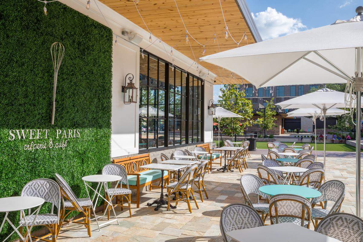 Sweet Paris, which specializes in crepes, will open at Fenton.