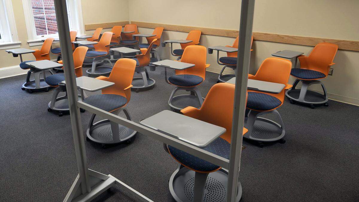 This fall, campuses could see fewer international students walking their halls, according to early projections from enrollment experts.&nbsp;