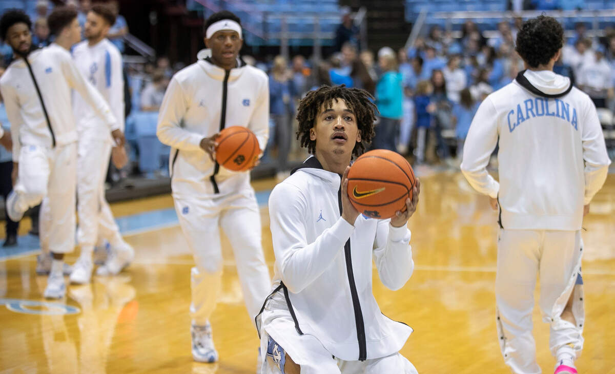 North Carolina’s Seth Trimble (0) warms up for the Tar Heels’ game against Gardner-Webb on Tuesday, November 15, 2022 at the Smith Center in Chapel Hill, N.C.