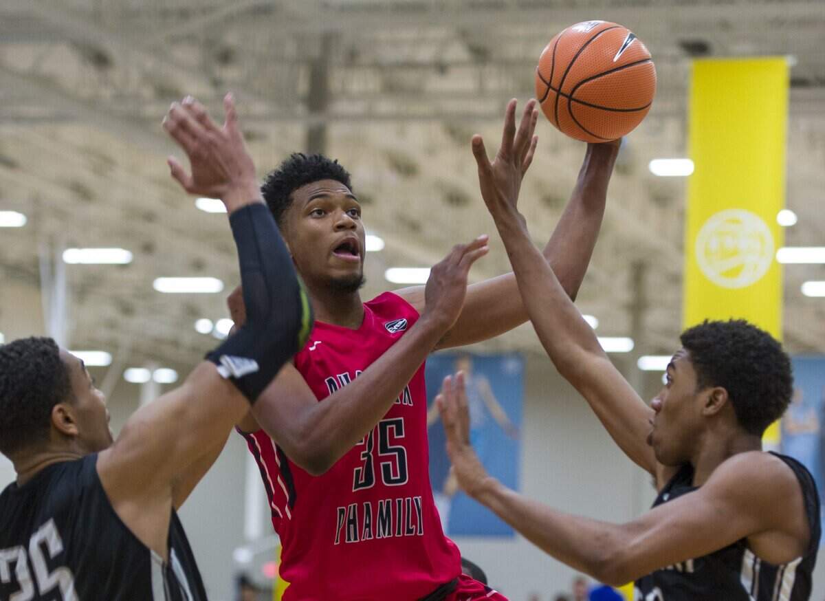 Marvin Bagley III (35) goes the basket with the ball. Basketball players participated in the Nike Elite Youth Basketball League recruiting basketball showcase at Grand Park’s Jonathan Byrd Fieldhouse in Westfield Saturday, April 23, 2016.