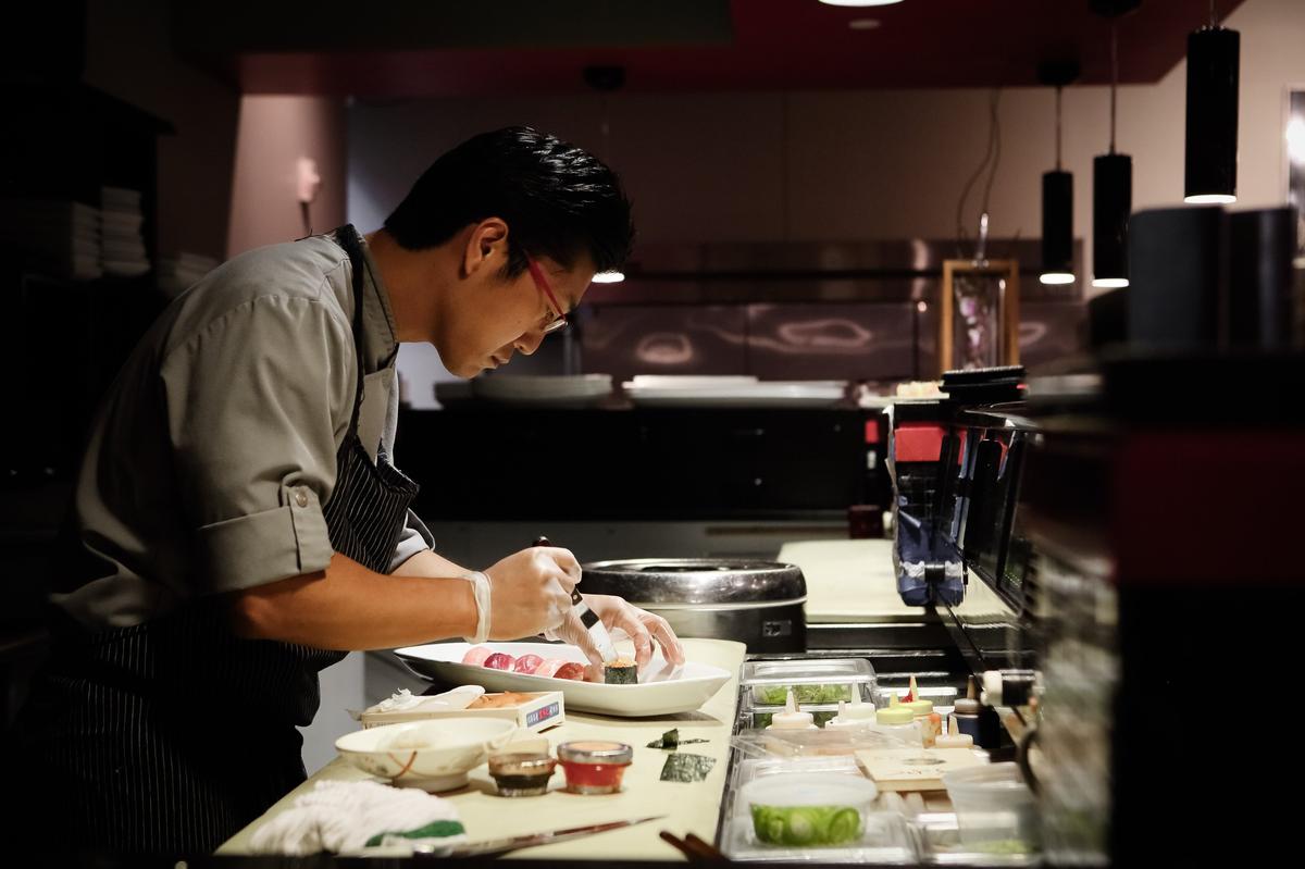 Sono’s executive chef Hyun-Woo Kim works in the kitchen in 2017.