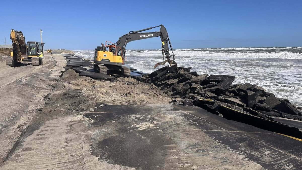 High tides prevent NCDOT from restoring highway access to Hatteras Island