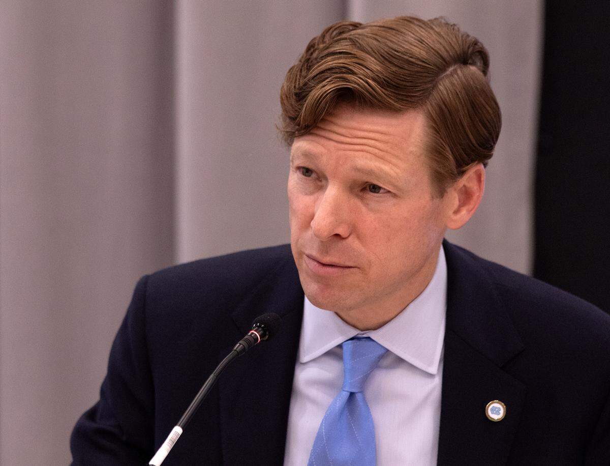 UNC-Chapel Hill Interim Chancellor Lee Roberts addresses the board of trustees during a meeting in Chapel Hill, N.C. on Thursday, May 16, 2024.