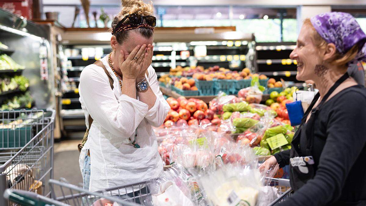 A cart of flowers lifts spirits and brings color back to Western NC’s dire landscape