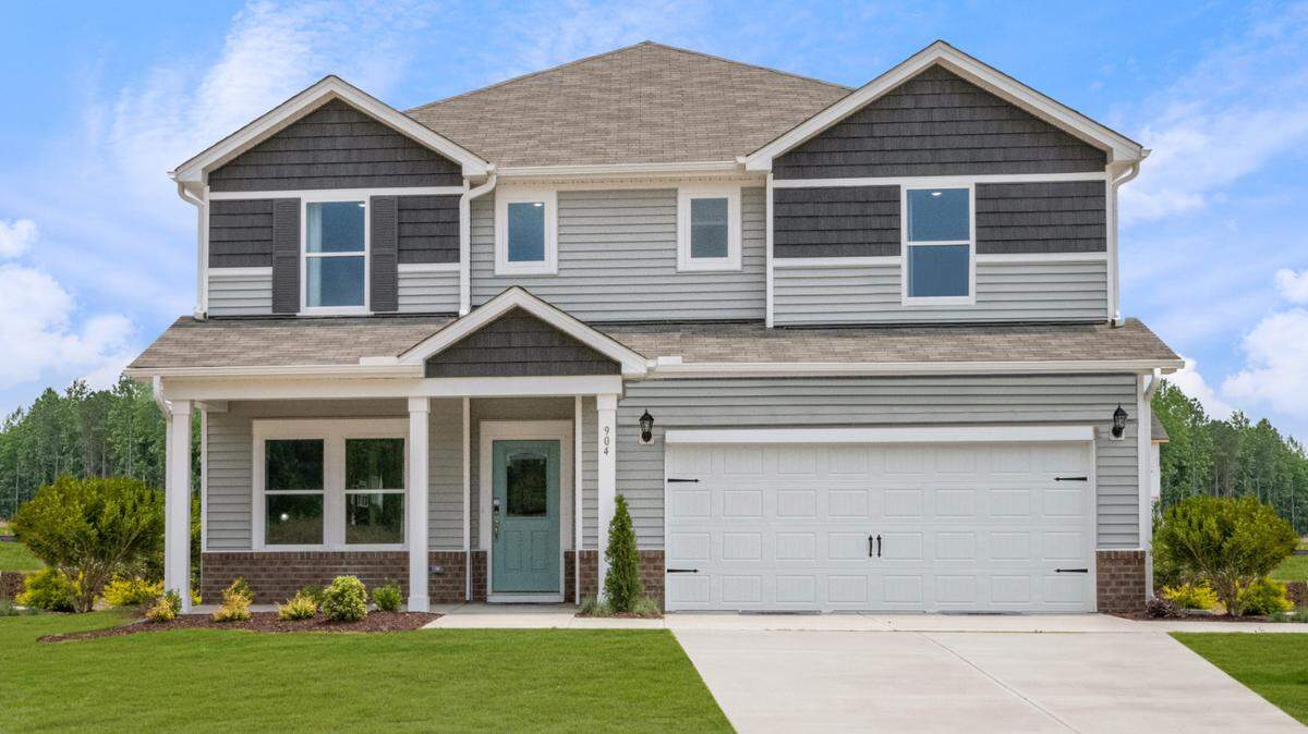 A photo of a single-family home in Meritage Homes’ Edgewater community in Wendell, North Carolina. The home is similar to those planned for the company’s Umstead Grove development.