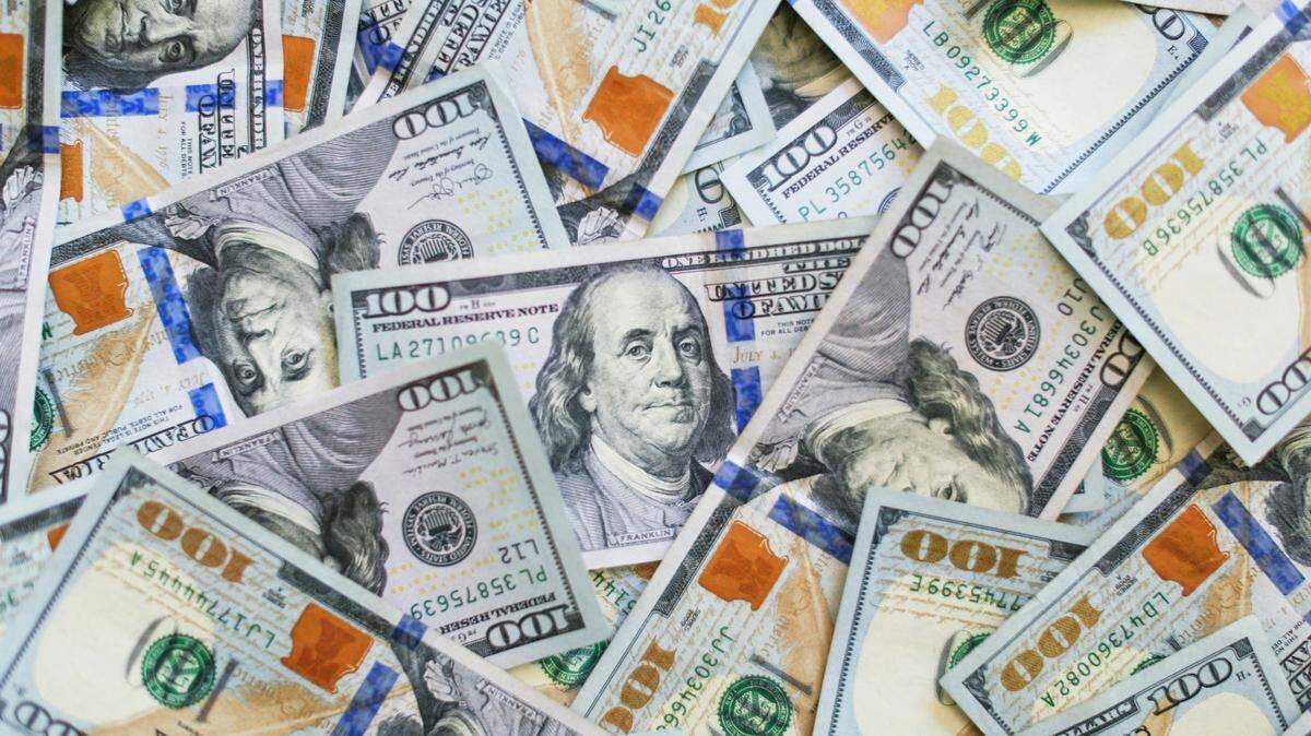 A storm response contractor didn’t pay employees for months after they completed work, federal officials say.