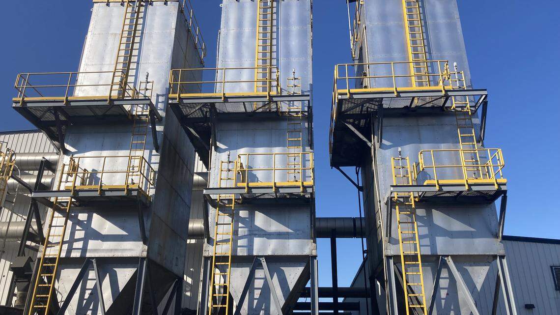 Only NC says utilities must buy power fueled by poultry waste. Here’s the problem.