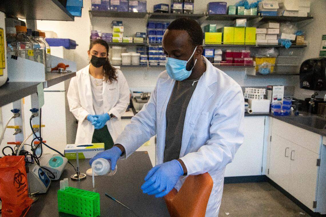 Civil and Environmental engineering PhD candidates Joshua Crittenden and Amelia Foley work in Duke University’s Gunsch Lab for environmental molecular biotechnology Tuesday, Nov. 22, 2022.