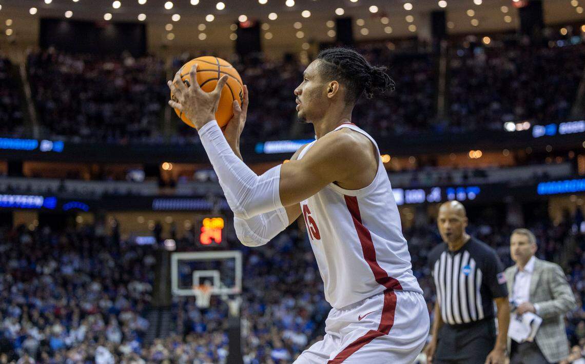 Alabama forward Jarin Stevenson (15) lines up a three-point attempt in the second half against BYU on Thursday, March 27, 2025 at Prudential Center in Newark, NJ.